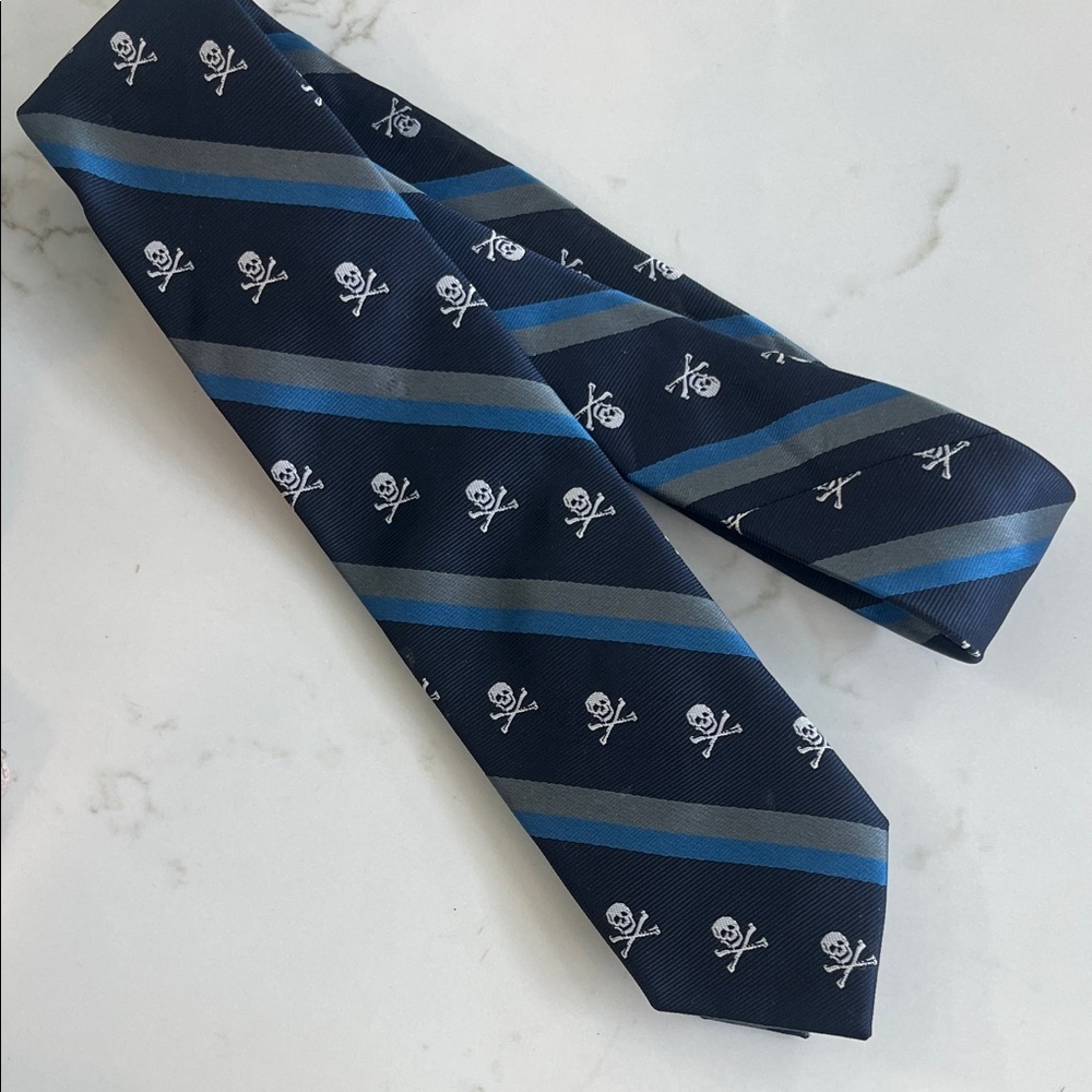 Old Navy Navy Blue and Gray Skull Stripe Youth Tie